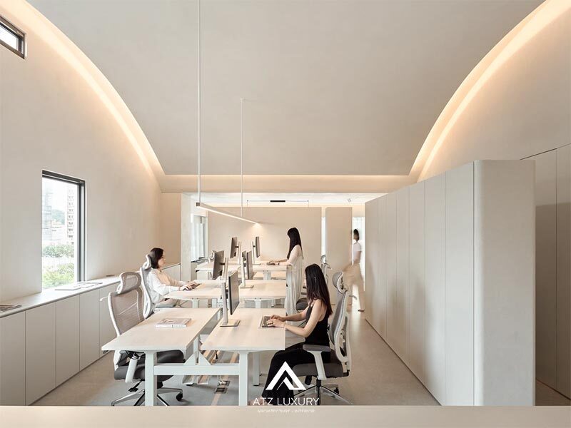 Comparison of closed and open offices to optimize space 4